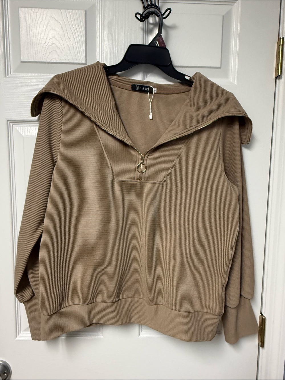 Sailor-Collar Half-Zip Hoodie in Tan